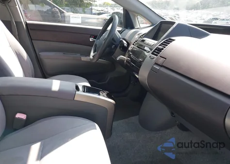 2004 Toyota Prius from USA, damaged, VIN JTDKB22U640053032